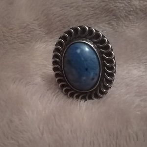 Sliver ring with Lapis stone, Sz 7